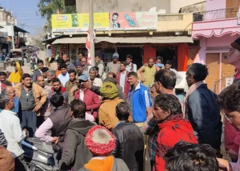 सार्वजनिक शौचालय बनाने का विरोध