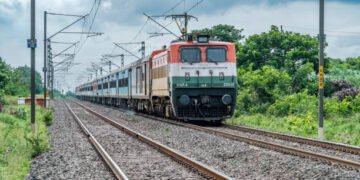 जयपुर–उदयपुर एक्सप्रेस में स्थायी रूप से बढ़ा सेकंड एसी कोच, यात्रियों को मिलेंगी अतिरिक्त बर्थ